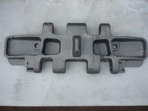 Sumitomo SP110 track shoe.jpg